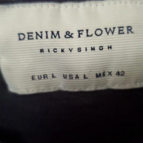 Denim & Flower polo with anchors - Picture 6 of 8